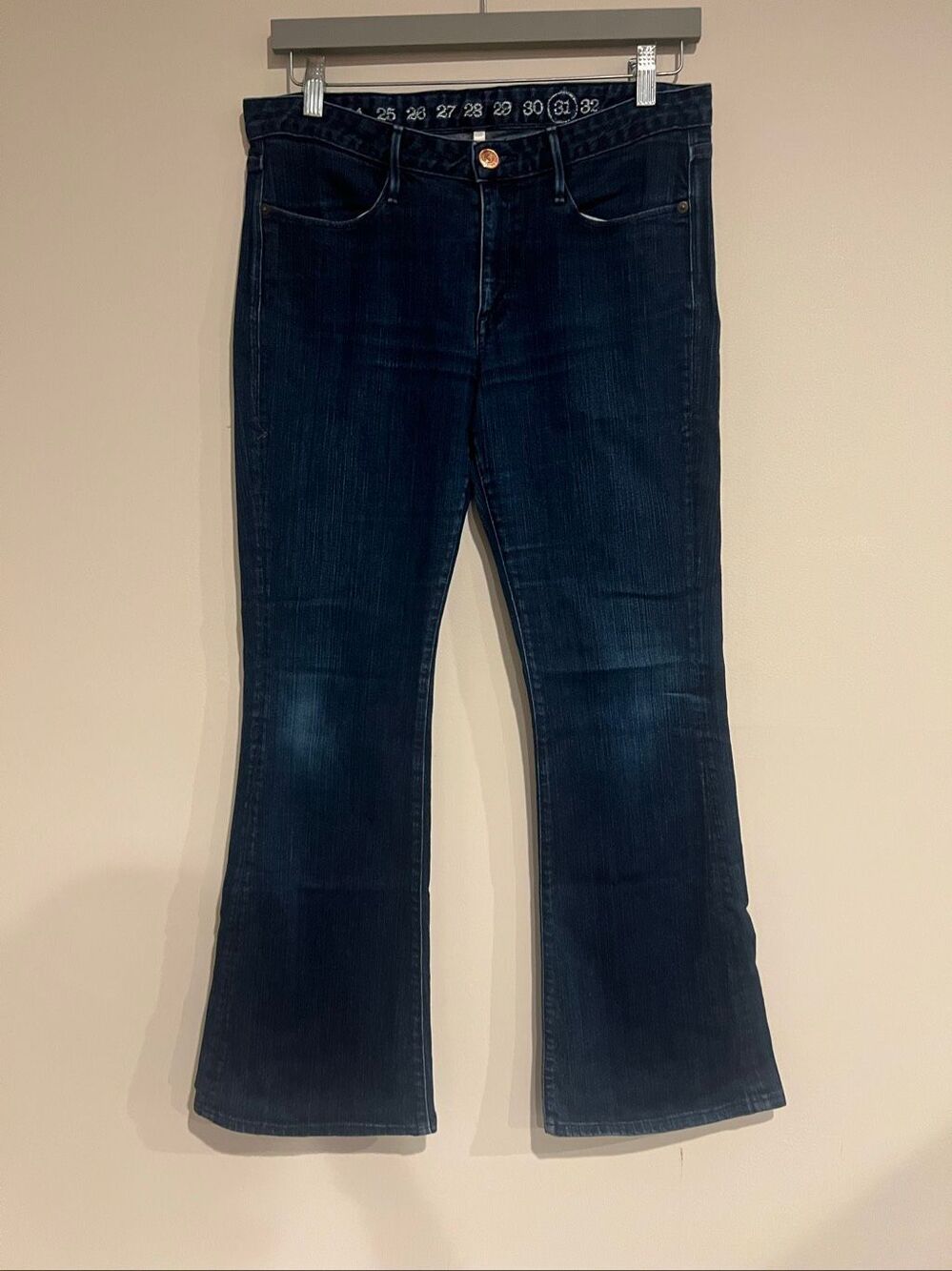 Earnest Sewn Dark Blue Flare Jeans Sz 31
